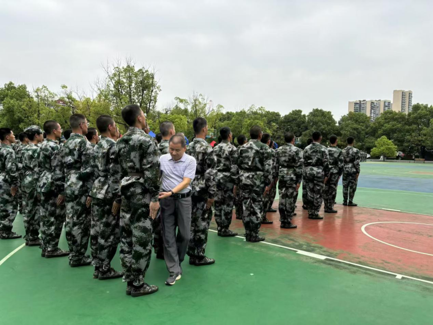 3f36686ea1a24c7db1b5d840db9e1c77.png 图片 1.png