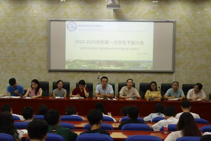 7a3fdba3c9bb4baebffb348f9e2e0423.png 图片2.png